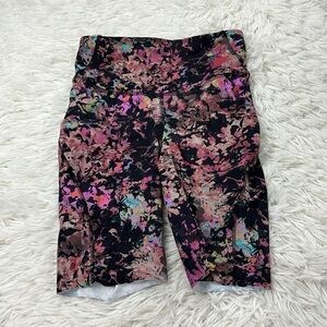 Lululemon Base Pace High-Rise Short 8" Stencil Blossom Red Multi